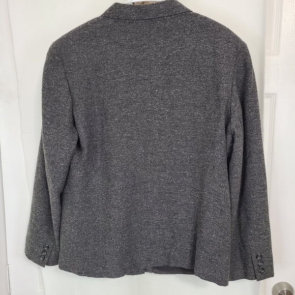 Liz Claiborne Collection Woman's Blazer, Size 16 Color: Grey - Picture 11 of 14